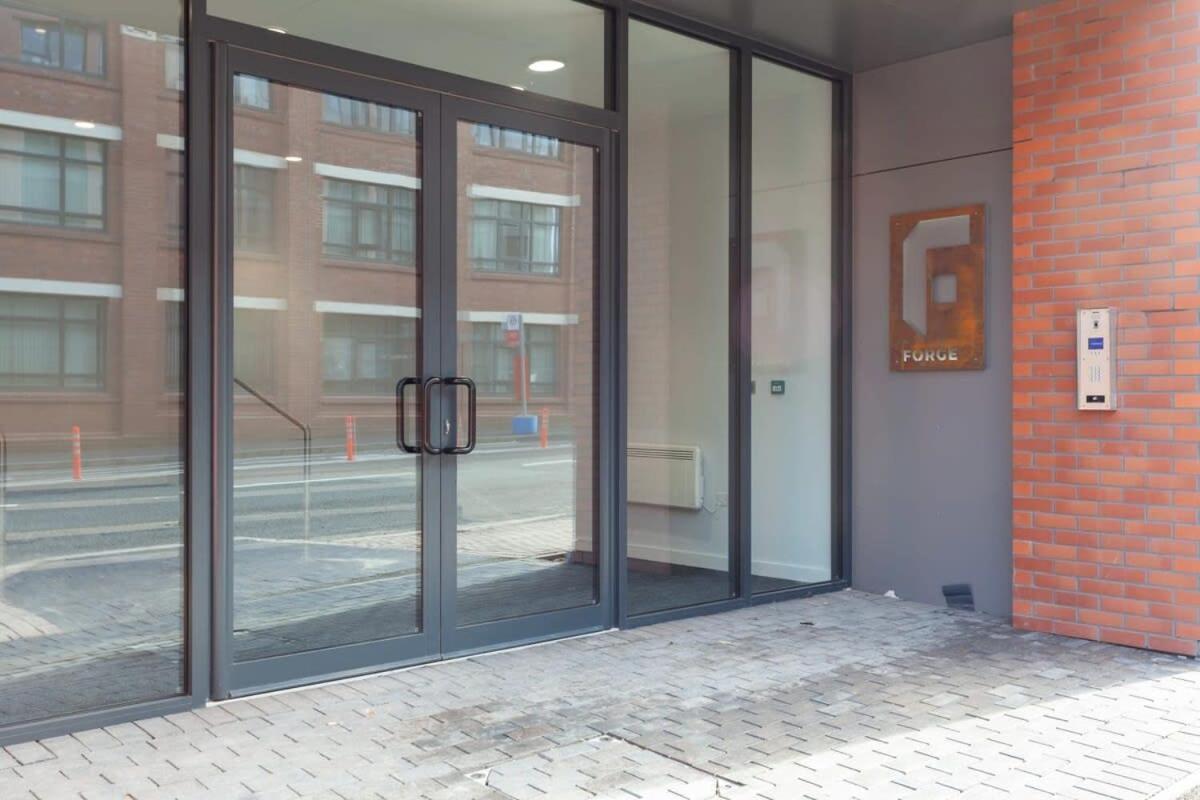 Modern 1 Bedroom Apartment In Central Brimingham Birmingham Dış mekan fotoğraf
